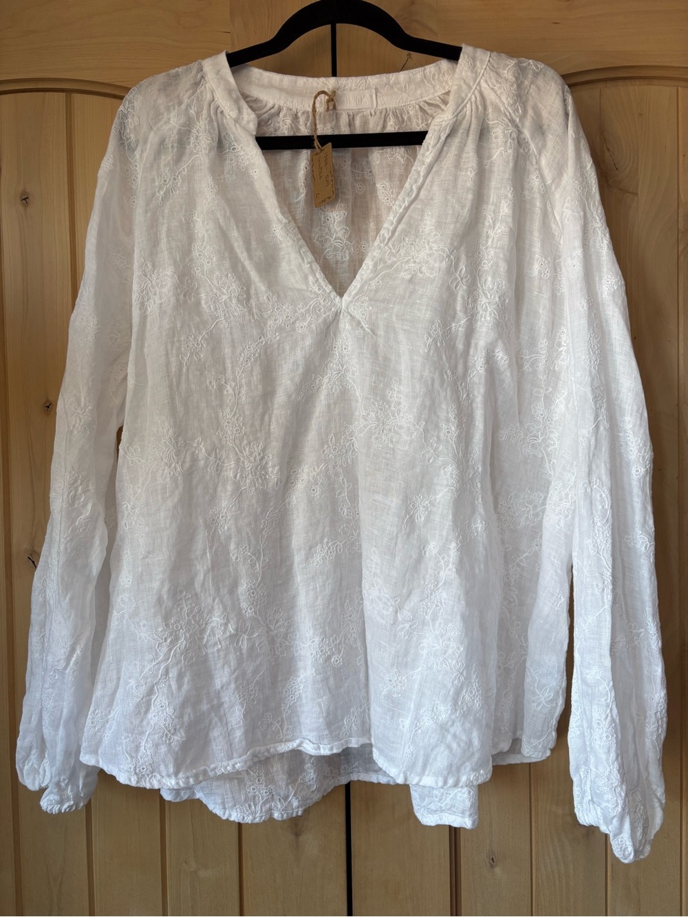 NWT CP Shades Livia ? Linen Top